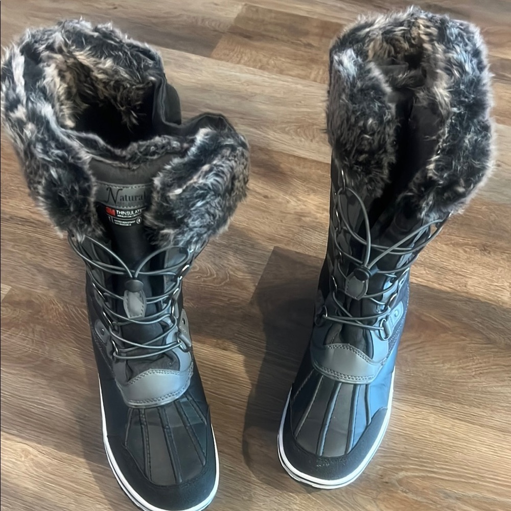 Women's Gray Winter Boots